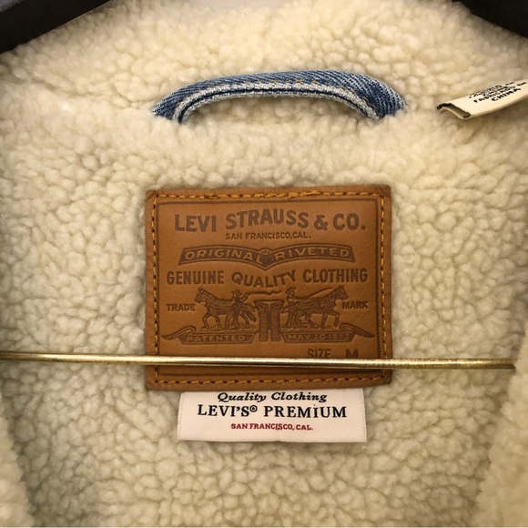 Levi's Premium Ex-Boyfriend Sherpa Hooded Trucker Jean Jacket Medium - Picture 7 of 16